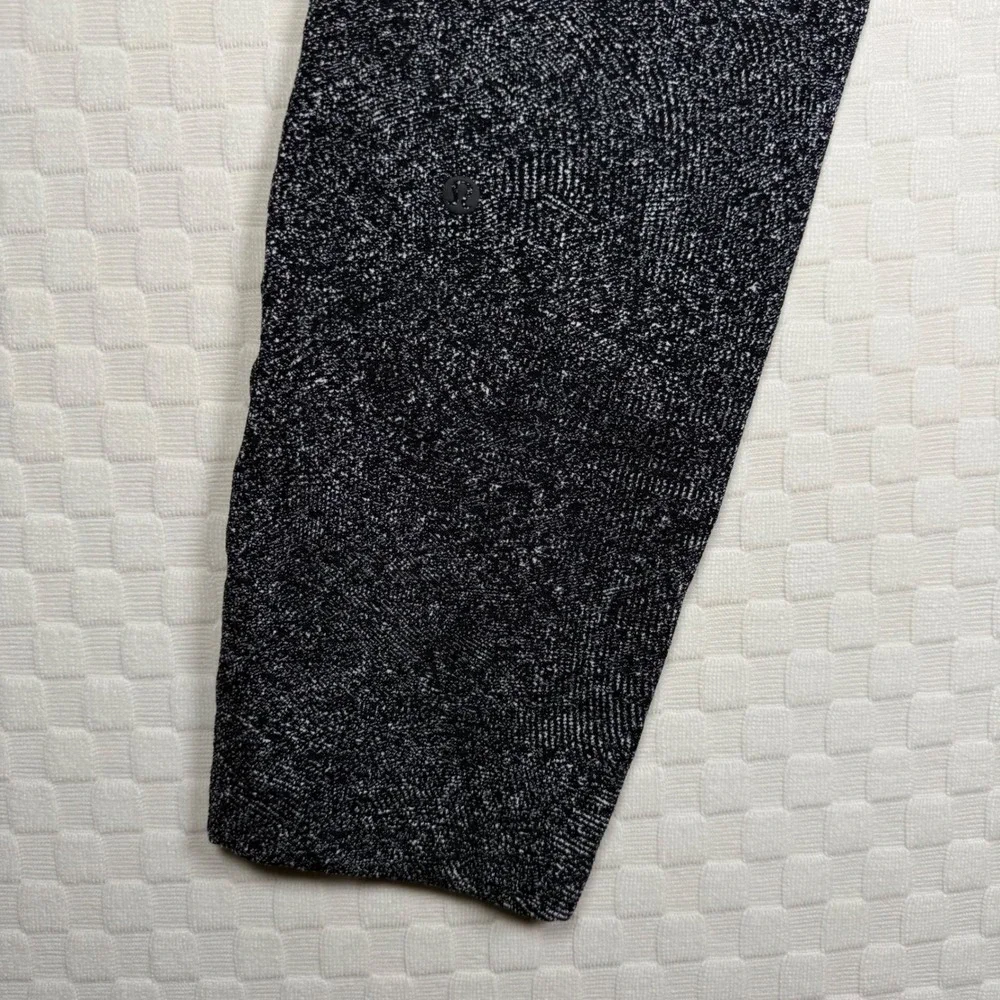 Lululemon Jogger Pants Drawstring‎ Pockets Athletic Casual Black White Size 4